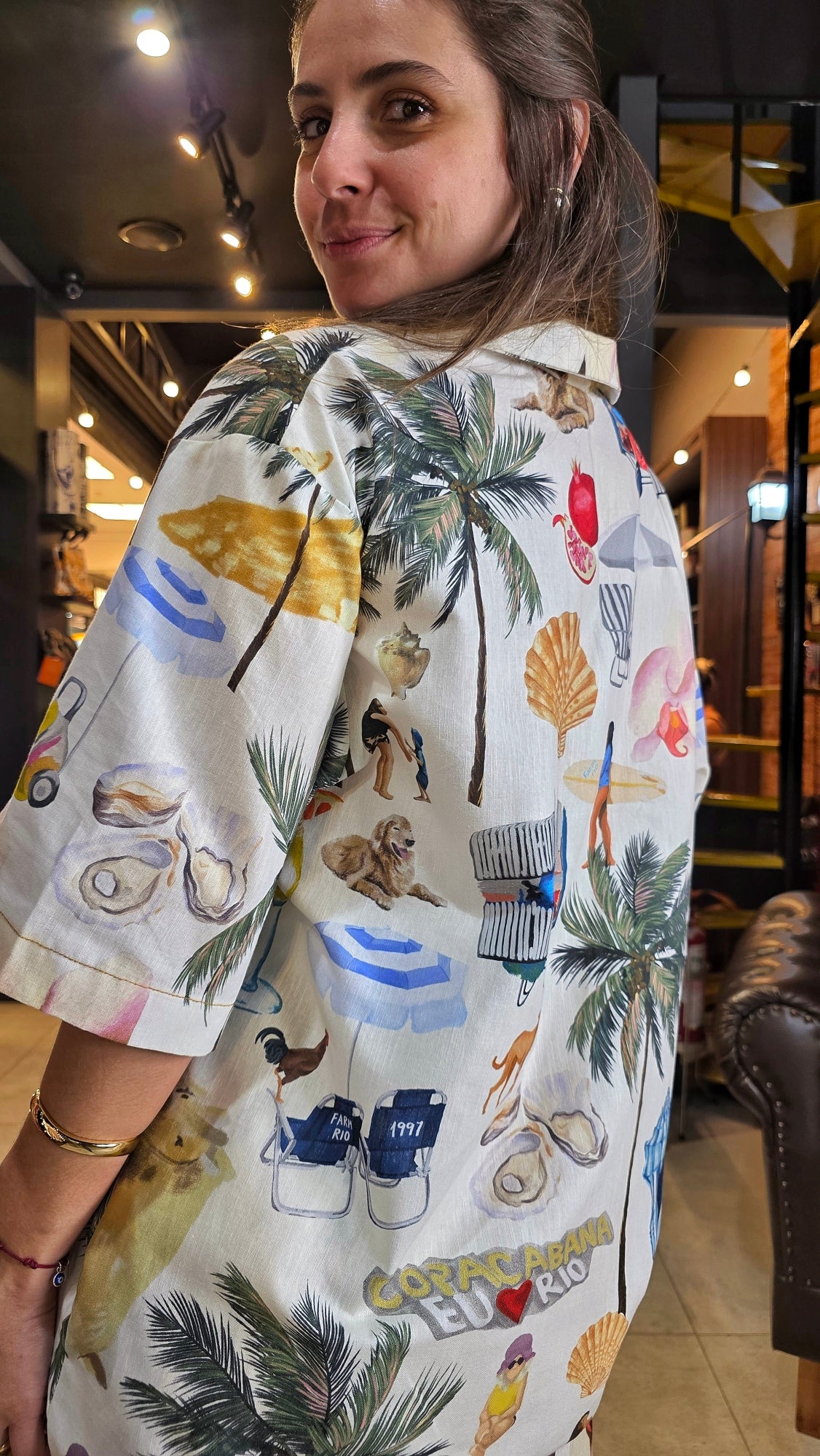 Camisa Farm Colagem Carioca Estampado