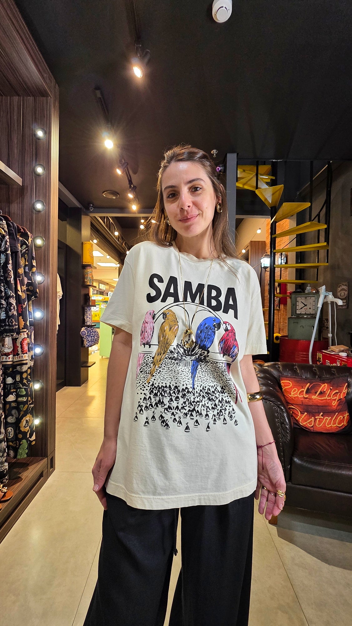 Tshirt Farm Média Na Avenida Bege Estampado