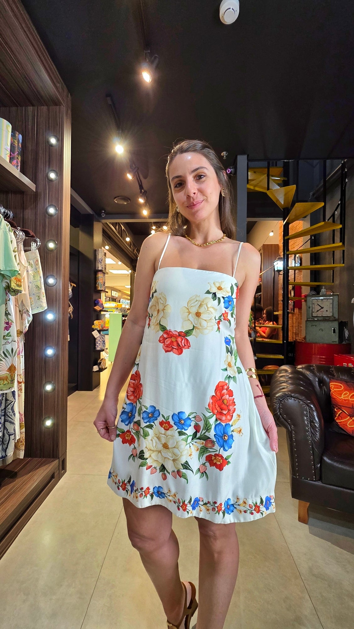 Vestido Farm Curto Floral Mariana Estampado