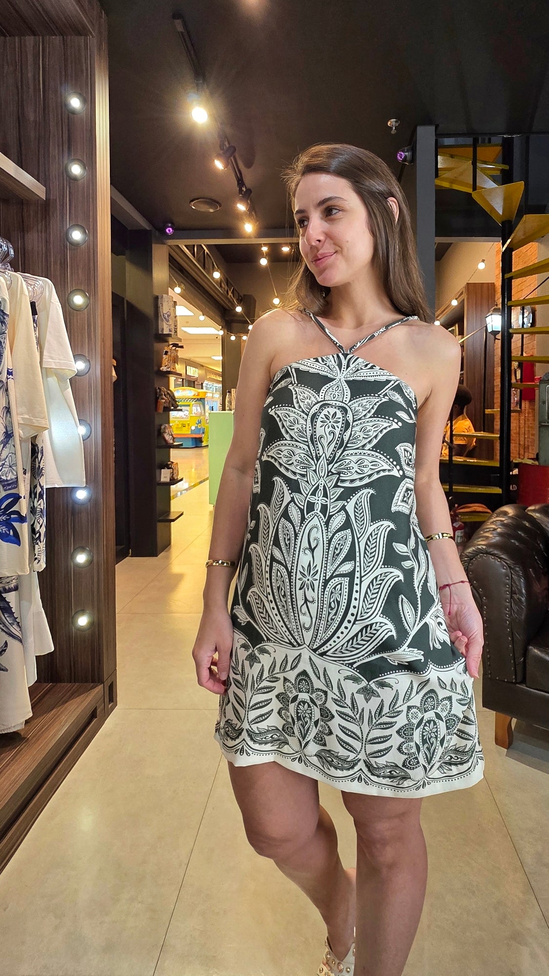 Vestido Farm Curto Céu De Arara Verde Estampado