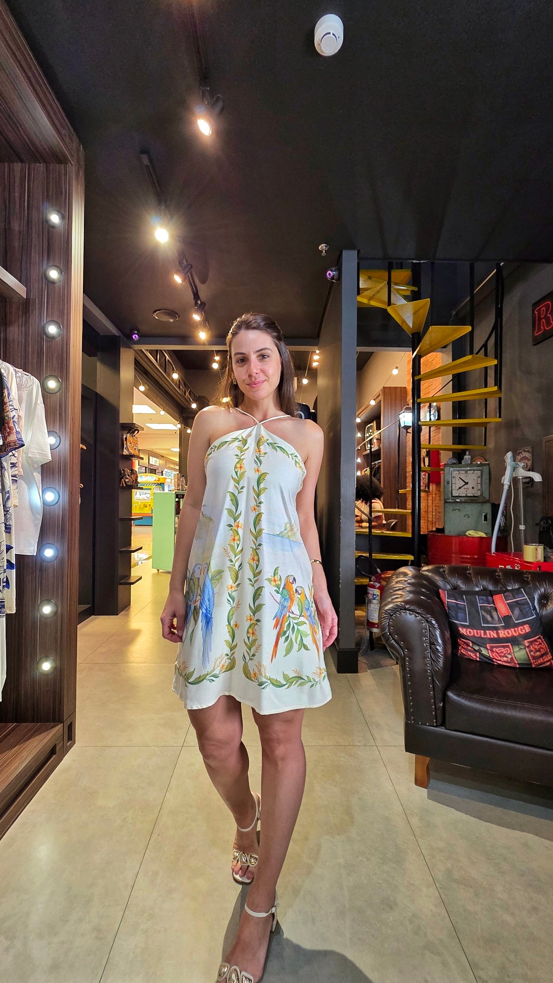 Vestido Farm Curto Brisa De Rio Estampado