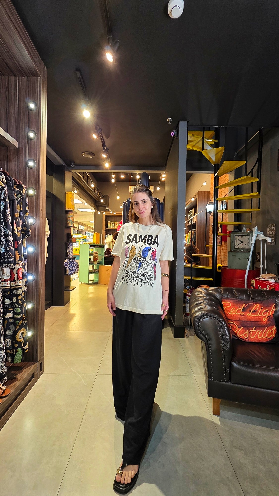 Tshirt Farm Média Na Avenida Bege Estampado