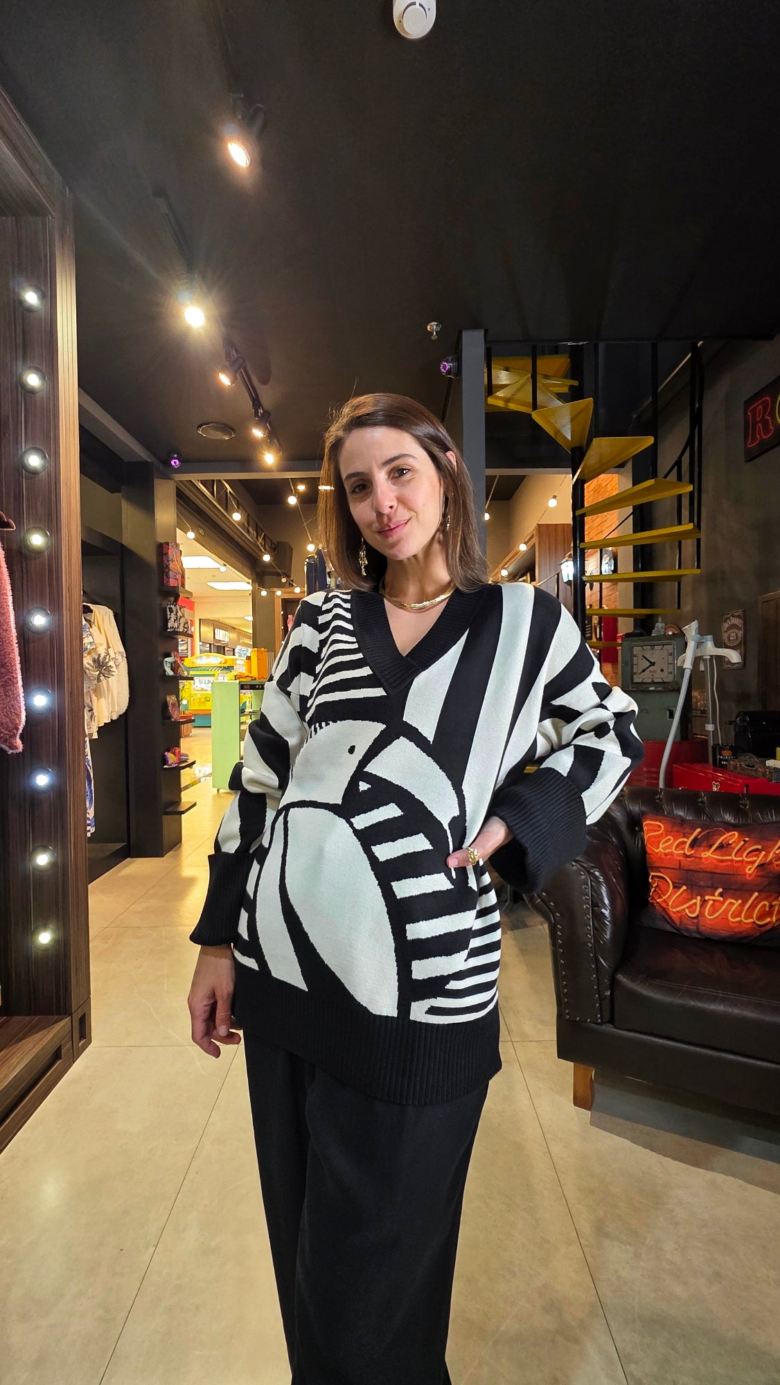Pull Tricot Farm Decote V Tuca Legal Estampado
