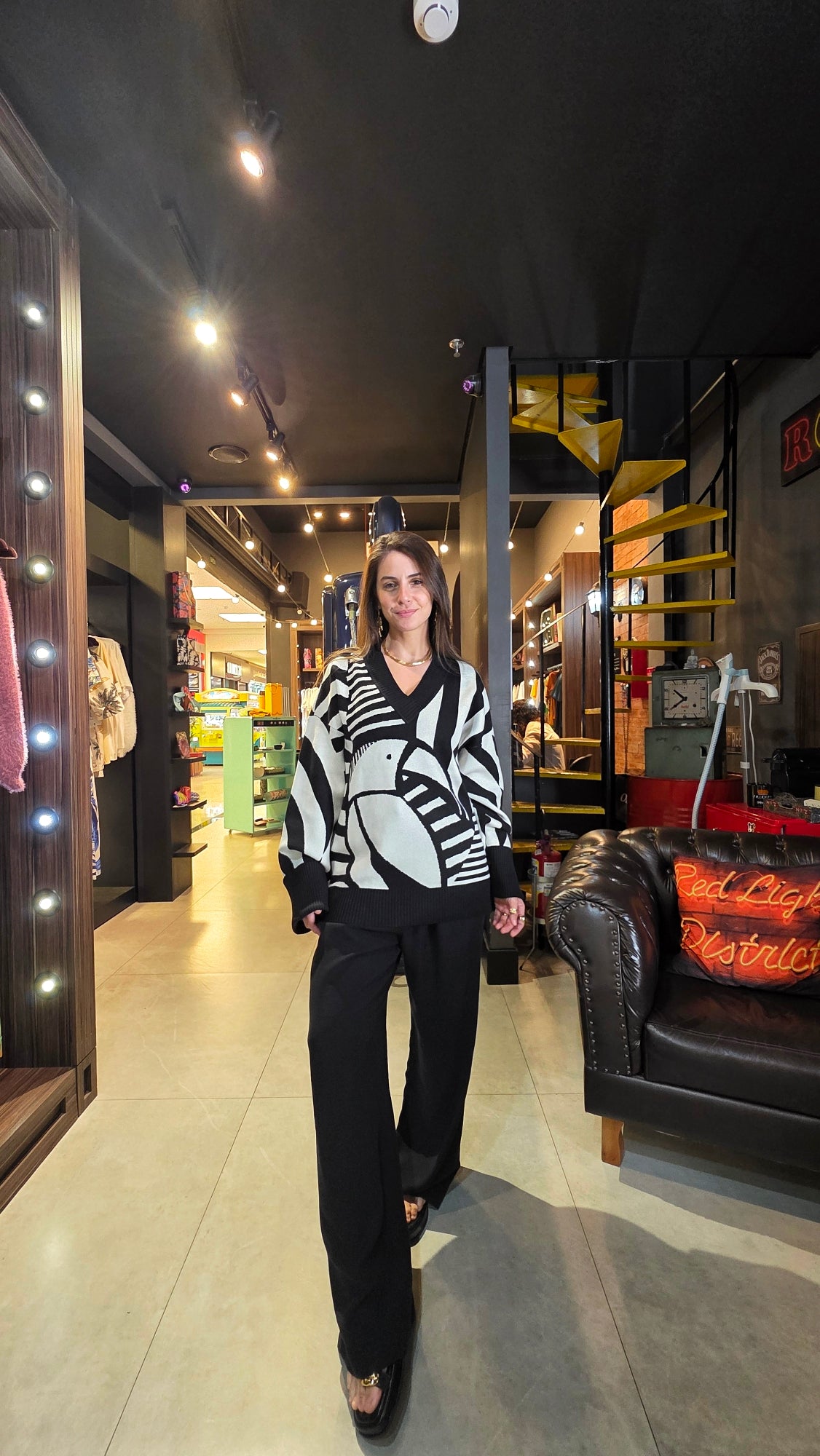 Pull Tricot Farm Decote V Tuca Legal Estampado